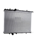 Автомобильные радиаторы для PEUGEOT 307-XSARA OEM 1330,53 1330,65
